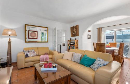 Villa Anais - PlusHolidays - Photo 23