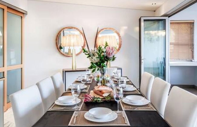 Immaculate Camps Bay Villa w Jacuzzi Views Pool Villa Grenache - Photo 50