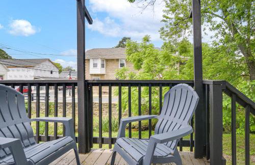 Walk to Town and River Charming Home in North East! - Foto 27