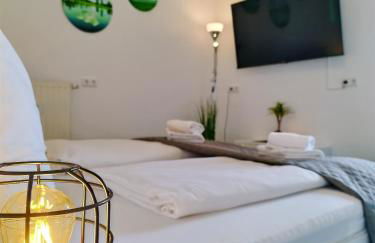 Seeblickapartment für bis zu 12, Nürnberg & Schwabach in 30-35 Minuten zu erreichen, Sauna, Arbeitsplatz, Dachterrasse & Grill - Foto 14