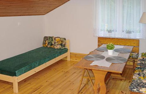 Cozy Home In Biskupice With Wifi - Foto 5
