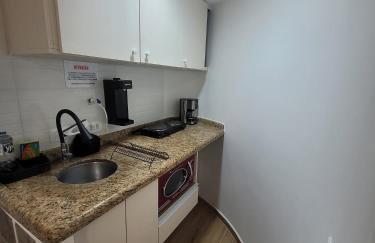 Flat Liberdade ao lado do Metrô e Hospitais - Foto 12