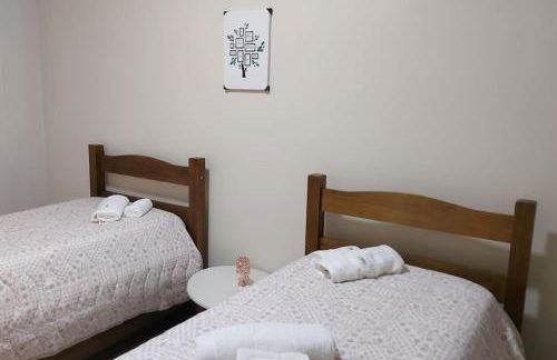 Apartamento encantador- 40 metros da praia e duas quadras do shopping - Foto 9