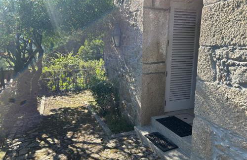 Swimming Pool Bedroom at Casa dos Macieis, Camino Santiago direct access & Optional Agritourism - Foto 27