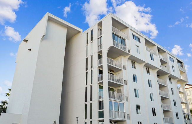 Dolphin Point 303A is a Cute 2 BR overlooking the Harbor by RedAwning - Foto 51