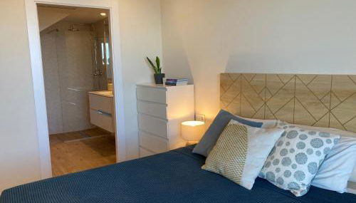 Modern Penthouse - Sea View & Private Rooftop - Photo 4