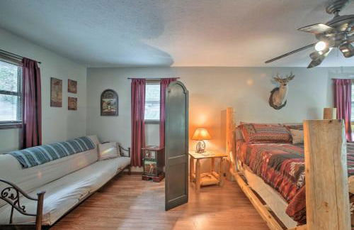 Waterfront Home with Fire Pit on Table Rock Lake - Foto 13