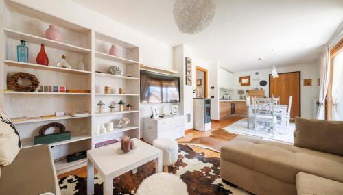 Dolomiti Cortina Chalet con parcheggio - Caldo e accogliente trilocale - Foto 3