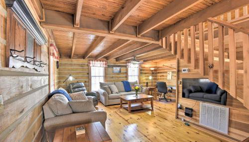 The Lake Place Cabin with Golf Cart and Free Kayaks! - Foto 4