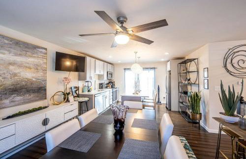 Amazing Lake View Heated Pool Swim Spa and Hot Tub - Foto 13