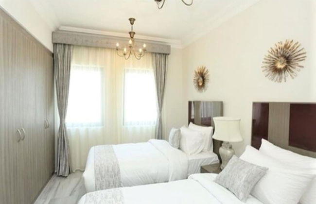 Marbella Executive 2 Bedrooms - Photo 3