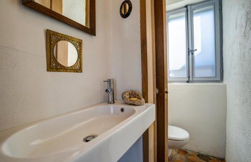 Secluded stone villa with private pool & garden - Foto 4