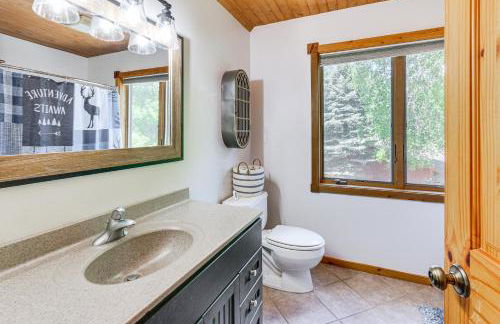 Lakefront Tower Home with Shared Dock! - Foto 14