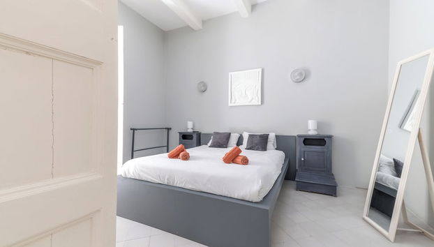 Spacious & Luxury 3BR Central Apartment - Foto 2, Habitación