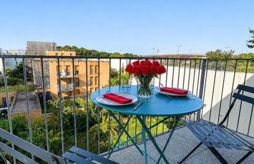 Studio, balcon, parking, commerces & transports - Foto 8