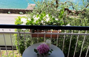 Villa sul Lago con pontile privato a Brenzone sul Garda - Unique and exclusive - Foto 37