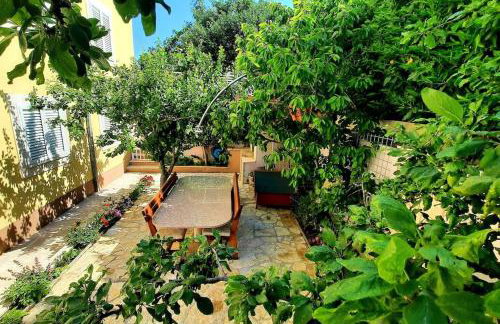 SUN apartment with SEA VIEW and shared POOL - Foto 28