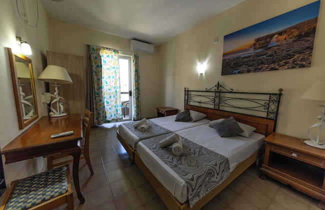 Qawra Point Holiday Complex - Foto 6