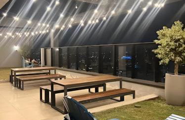 Studio perto Shopping Estação com Piscina interna aquecida, Academia e Terraço Lindo pôr do Sol - Foto 11