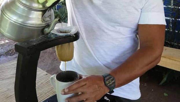 Tour del café por San Marcos de Tarrazú - Foto 3, Preparando el café al estilo tradicional