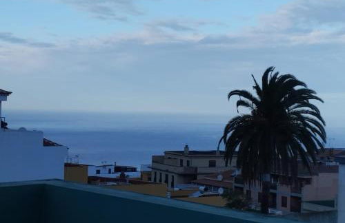 Casa amplia - Ideal para familias, terraza y relax - Foto 2