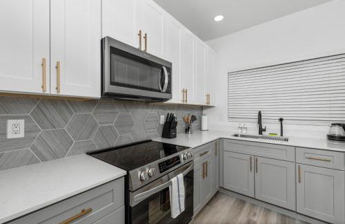 Comfy 2BR-Pool, Yoga Rm, Gym, Cabanas, BBQ,Prkng - Foto 17