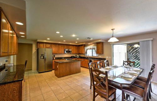 Spacious Home with Heated Pool in Litchfield Park! - Foto 3