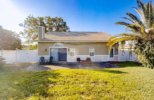 Spacious and quiet home with private patio & enclosed yard - Foto 3