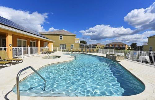 Beautiful 3-Bed Villa 10 Minutes From Disney - Serenity Resort townhouse - Foto 25