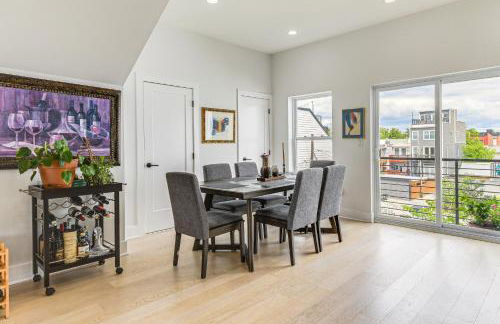 Luxe NW DC Condo with Rooftop Deck 7 Mi to Howard - Foto 1