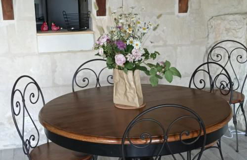 Gite des Perreyeurs - maison troglodyte avec vue sur Loire - Foto 7