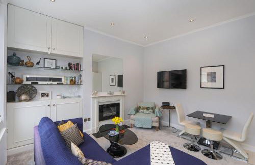 Cosy Kensington flat, 2 min to tube - Photo 3