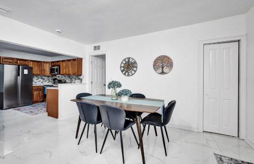 Charming 3 bedroom getaway house in Hollywood - Foto 29