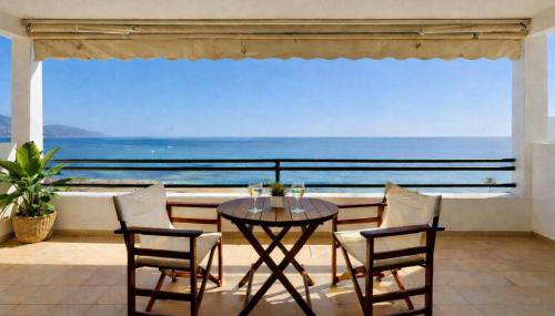 Panoramic sea view1bedroom Apart.Glyfada beach2-4p - Foto 2