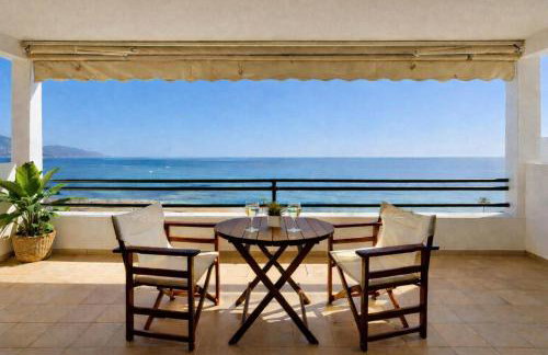 Panoramic sea view1bedroom Apart.Glyfada beach2-4p - Foto 2