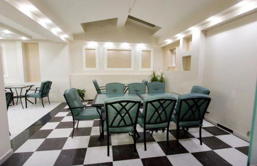 Hotel Viana - Photo 13