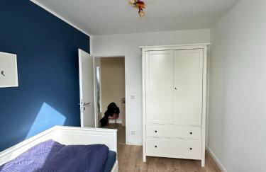 Helle, großzügige Ferienwohnung für 2 - 3 Personen mit Parkplatz + E-Ladestation in Buchholz, Nordheide - Foto 15