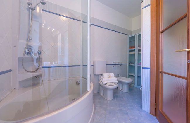 La Casetta Sull Albero 900m From the sea - Foto 22