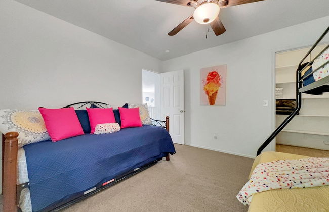 La Pryor Gilbert - Photo 7