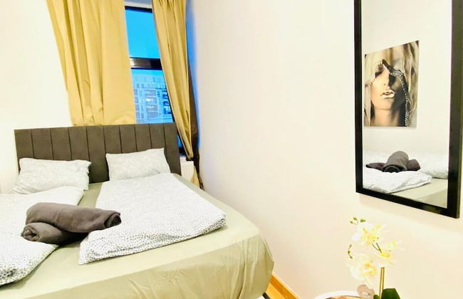 Sweet 3BR Apt in a Quiet Neighborhood - Foto 16