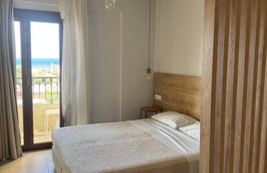 Minoa Apartments - Photo 3
