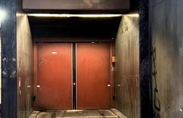 Tour Eiffel - Studio vue imprenable au-dessus des toits, balcon - Foto 10