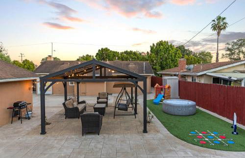 Coastal Home Near UCSB & Airport, Hot Tub, King Beds, Fast Wifi, Sleeps 6 - Foto 24