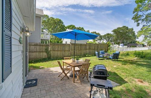 Adorable Beach Cottage - Private Beach Association - Foto 11