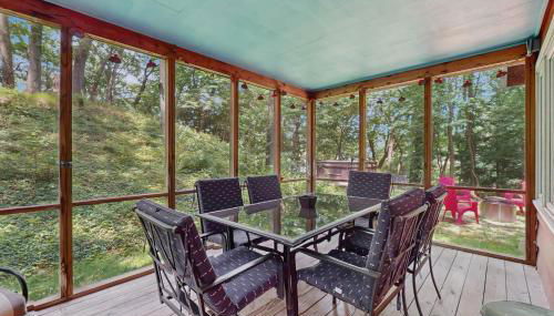 Hillside Cottage - Photo 3