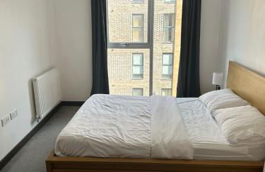 Luxury Apartment in Dartford - Photo 5