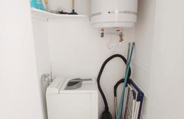 Appartement 2 pièces avec Balcon, Clim et Parking au Port de Hyères - Foto 13