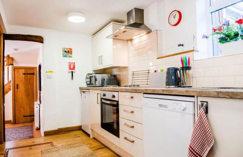 Thursdays Corner Tudor Cottage - Foto 14