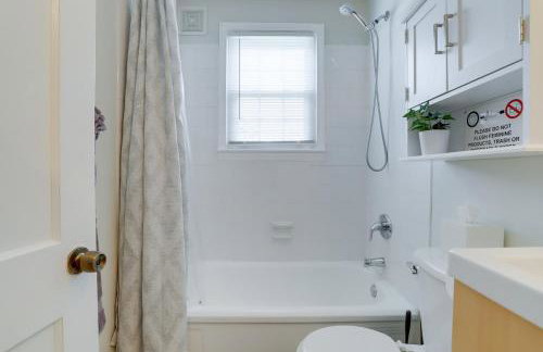 Cozy & Comfy Bright 3 Bedroom Home - Foto 28