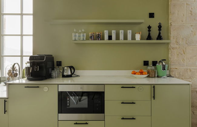 Hôtel Des Sept - Entrée autonome, réception en ligne - Encore Mieux - Foto 16